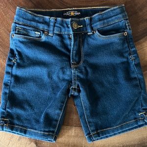Lucky Brand stretchy Zoey denim shorts